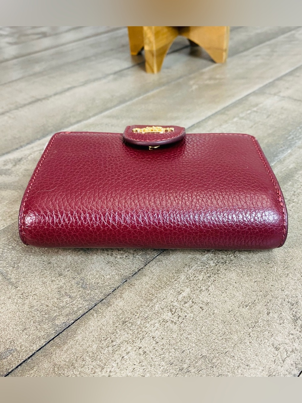 NWT Coach Medium Corner Zip Wallet in Refined Pebble Leather Dark Wine Burgundy - Picture 5 of 7